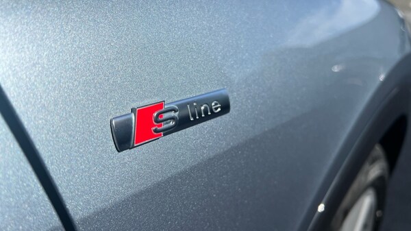 Used Audi Q4 e-tron 2022 for sale - 75636744: Photo 52