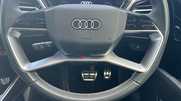 Used Audi Q4 e-tron 2022 for sale - 75636744: Photo 59