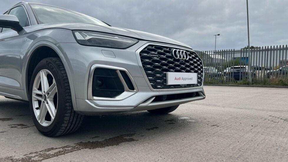 Used Audi Q5 2021 for sale - 76856446: Photo 55