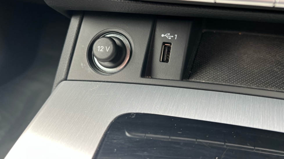 Used Audi Q5 2021 for sale - 76856446: Photo 65