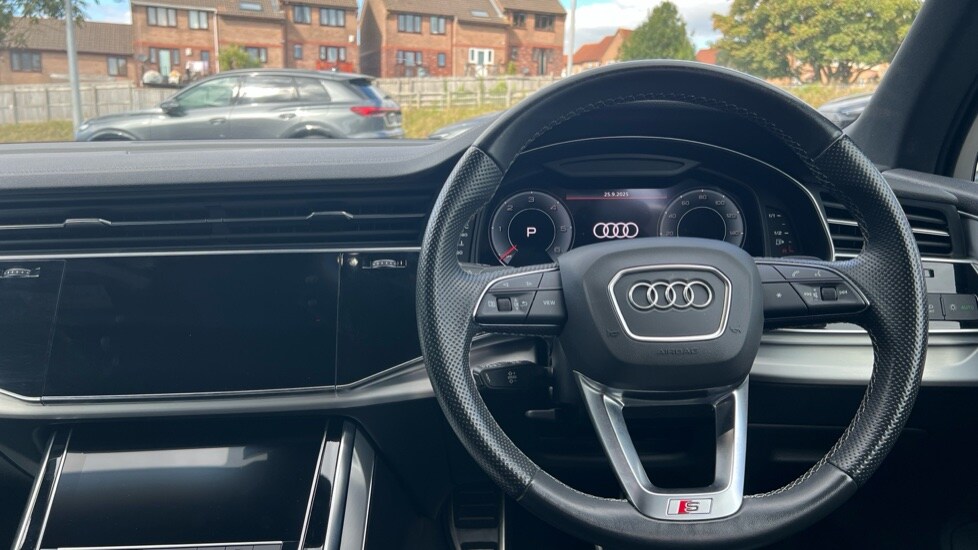 Used Audi Q7 2023 for sale - 76008014: Photo 12