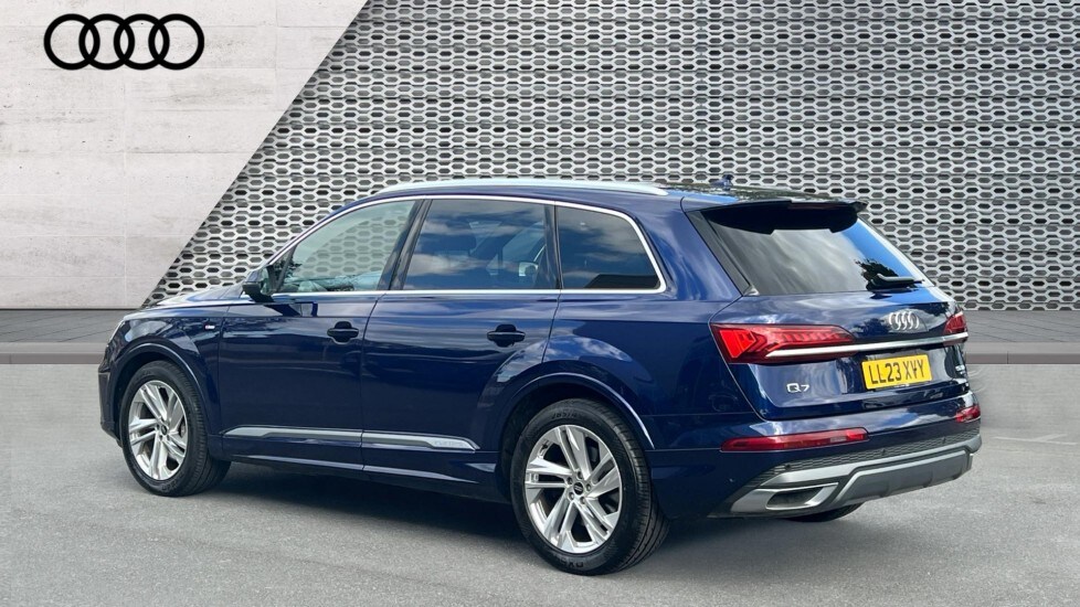 Used Audi Q7 2023 for sale - 76008014: Photo 3