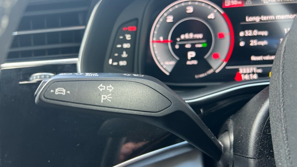 Used Audi Q7 2023 for sale - 76008014: Photo 31