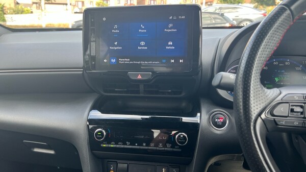 Used Toyota Yaris Cross 2023 for sale - 75652801: Photo 12