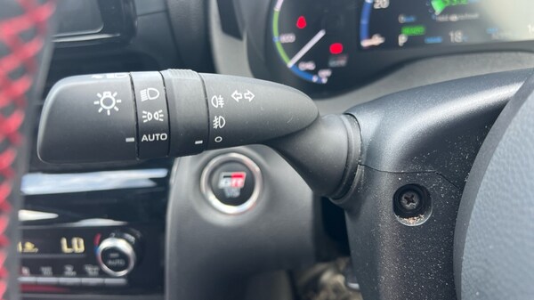 Used Toyota Yaris Cross 2023 for sale - 75652801: Photo 25