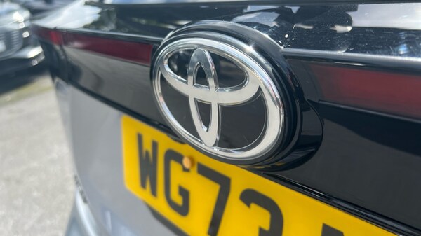 Used Toyota Yaris Cross 2023 for sale - 75652801: Photo 46