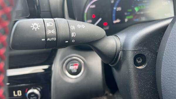 Used Toyota Yaris Cross 2023 for sale - 75652801: Photo 65