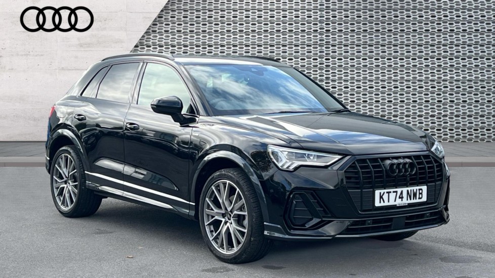 Used Audi Q3 2025 for sale - 76458937: Photo 1