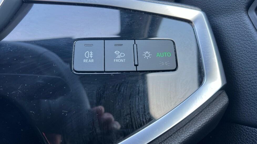 Used Audi Q3 2025 for sale - 76458937: Photo 65