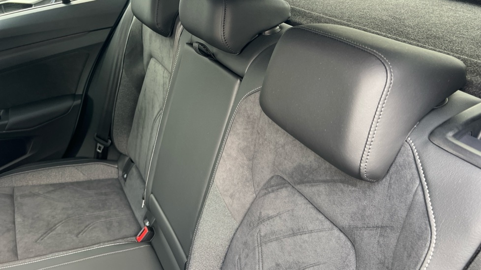 Used Volkswagen Golf 2025 for sale - 76586940: Photo 14