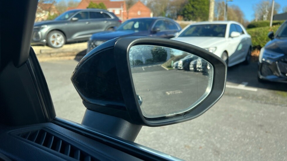 Used Audi A3 2024 for sale - 76602807: Photo 32