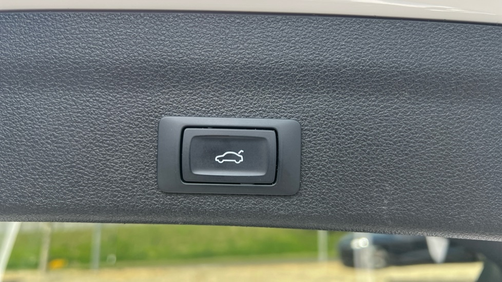 Vehicle 84