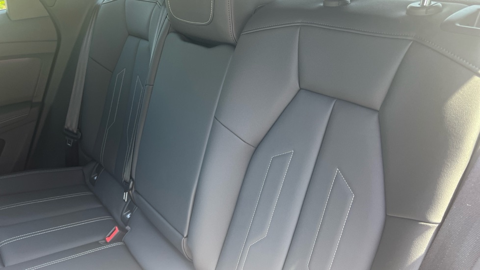 Used Audi Q4 e-tron 2025 for sale - 76096088: Photo 15