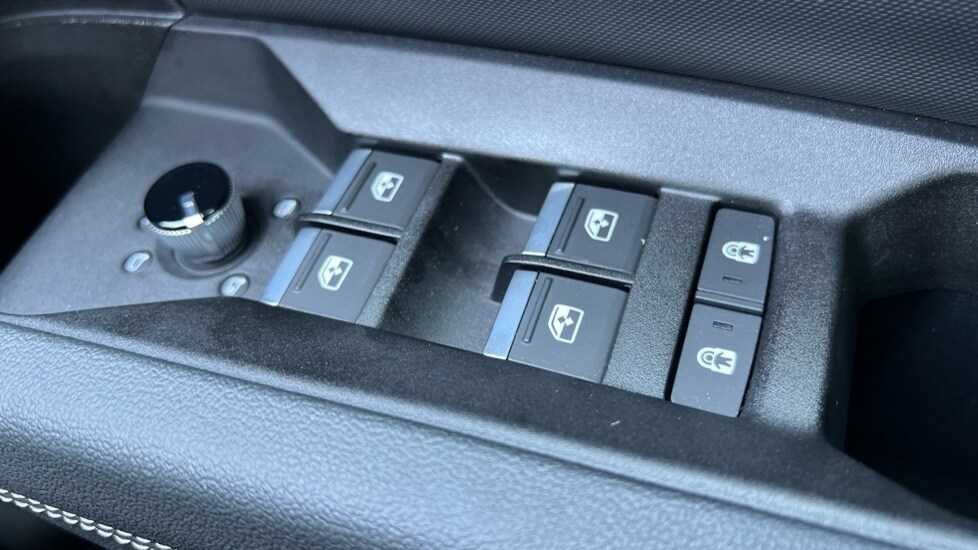 Used Audi Q4 e-tron 2025 for sale - 76096088: Photo 85