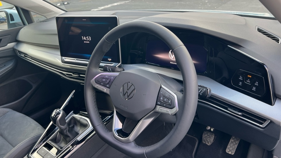 Used Volkswagen Golf 2025 for sale - 76788137: Photo 9