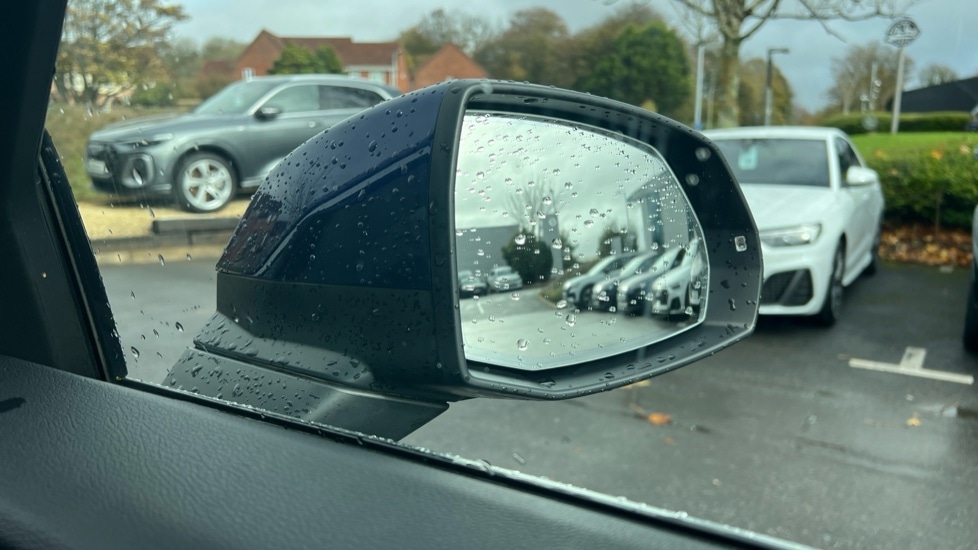 Used Audi Q5 2023 for sale - 76384338: Photo 32