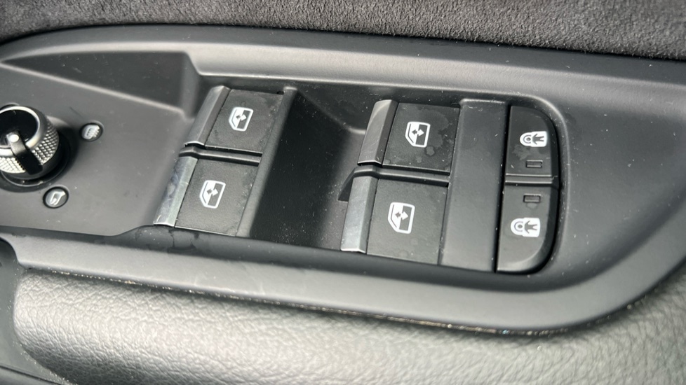 Used Audi Q5 2023 for sale - 76384338: Photo 85