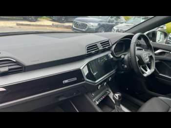 Used Audi Q3 2023 for sale - 75379394: Photo