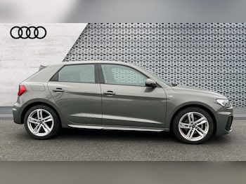 Used Audi A1 2022 for sale - 76717342: Photo