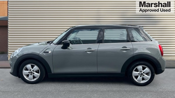 Used MINI Hatch 2021 for sale - 76289941: Photo 6