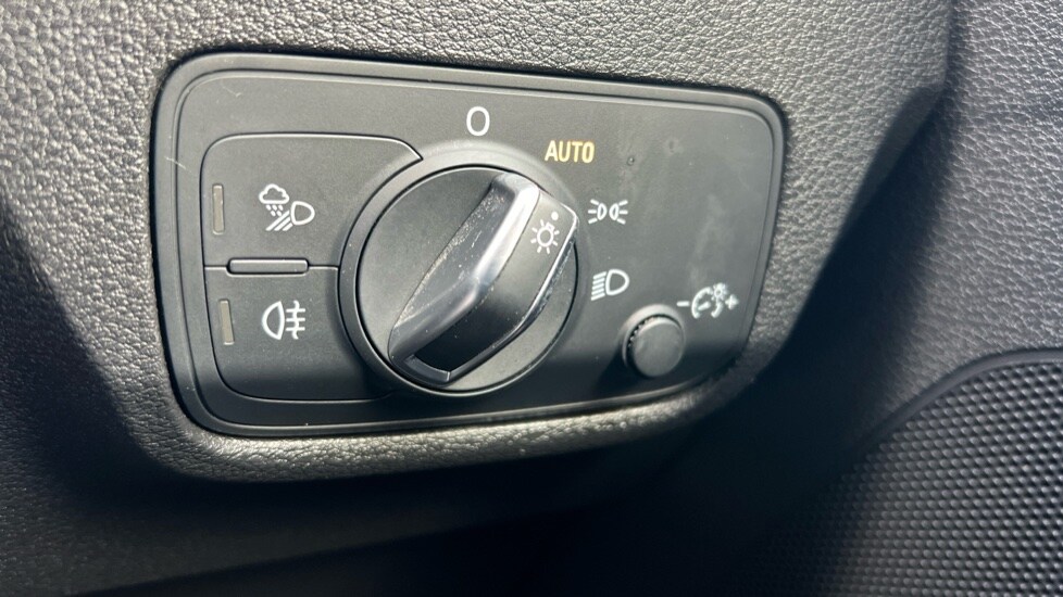 Used Audi Q2 2020 for sale - 76062048: Photo 51