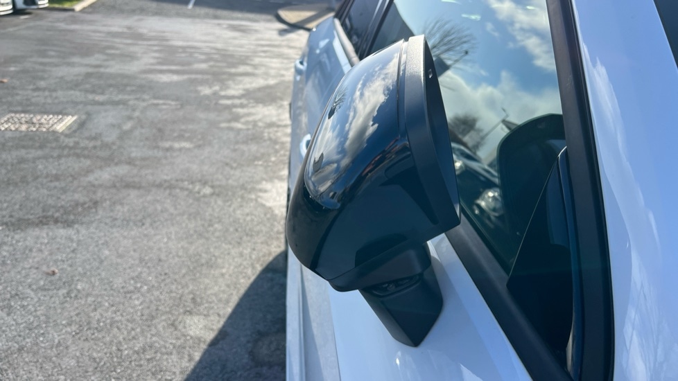 Used Audi Q2 2020 for sale - 76062048: Photo 60