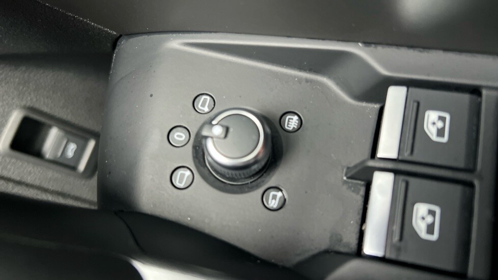 Used Audi Q3 2024 for sale - 76563824: Photo 36