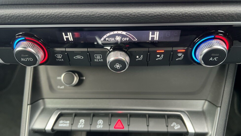 Used Audi Q3 2024 for sale - 76563824: Photo 37