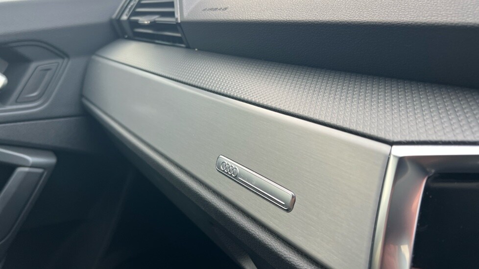 Used Audi Q3 2024 for sale - 76563824: Photo 54