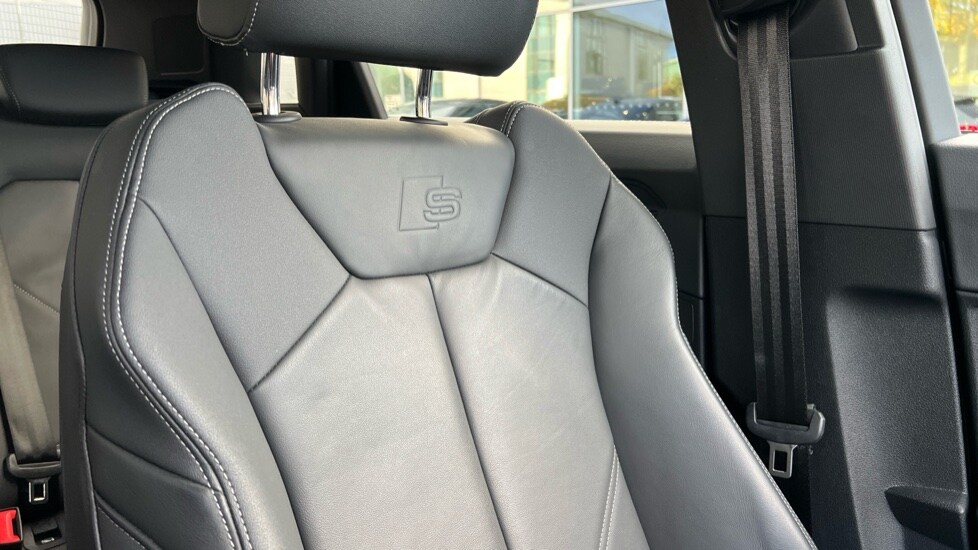 Used Audi Q3 2024 for sale - 76563824: Photo 60