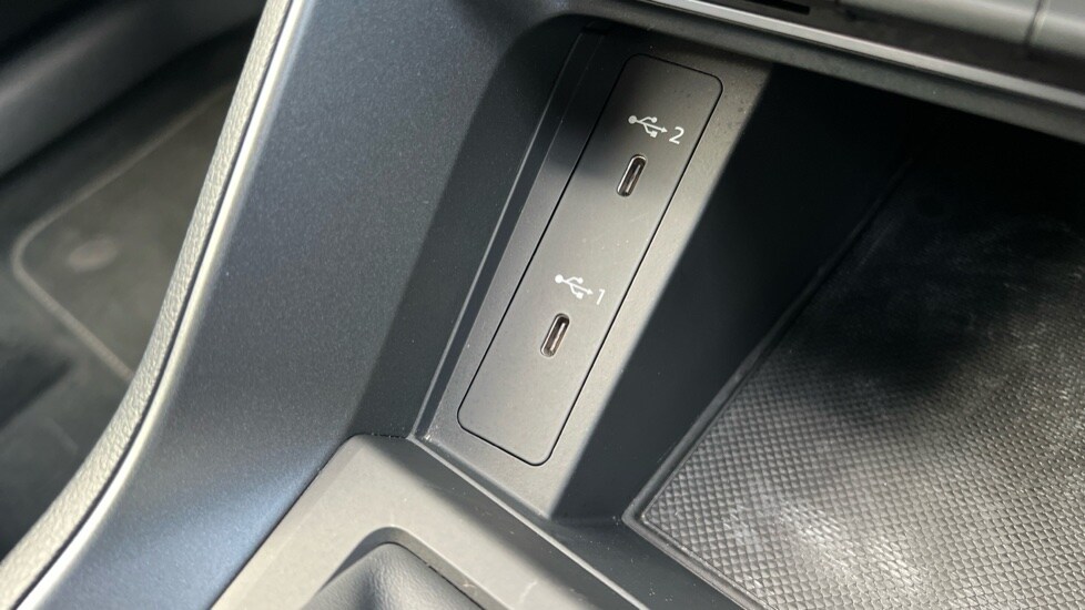 Used Audi Q3 2024 for sale - 76563824: Photo 67