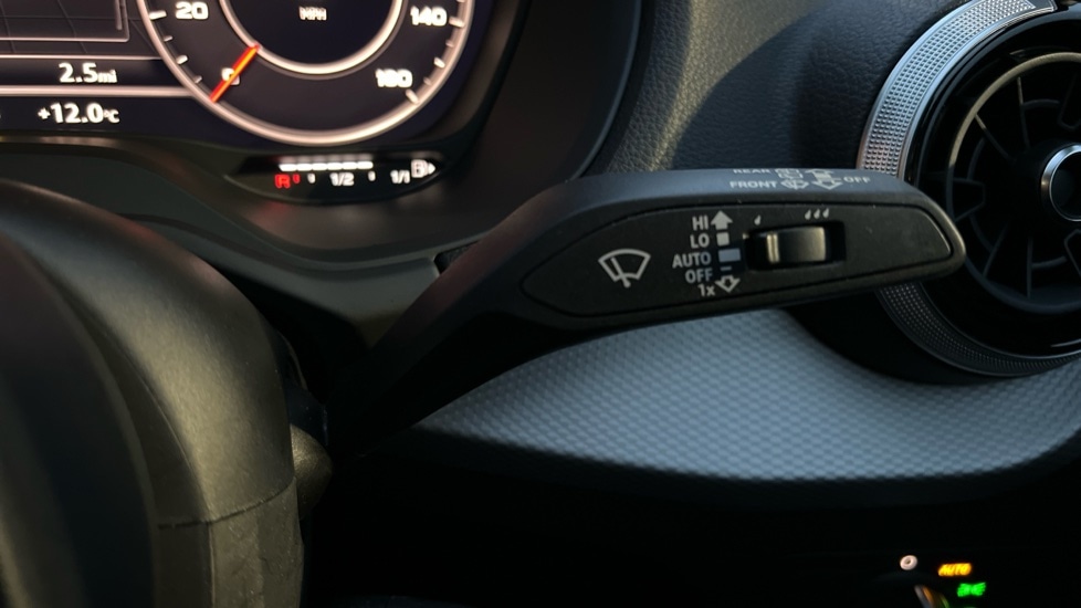 Used Audi Q2 2023 for sale - 76834973: Photo 30