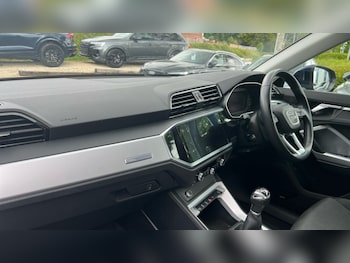 Used Audi Q3 2021 for sale - 75544586: Photo