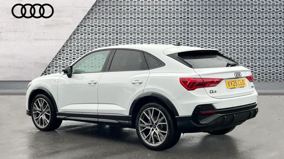 Used Audi Q3 2025 for sale - 76780240: Photo 3