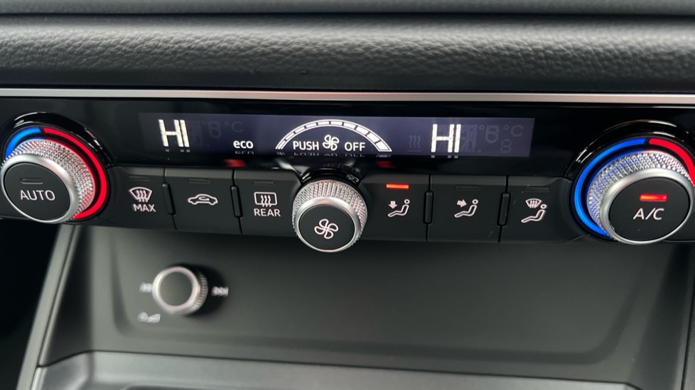 Used Audi Q3 2025 for sale - 76780240: Photo 37