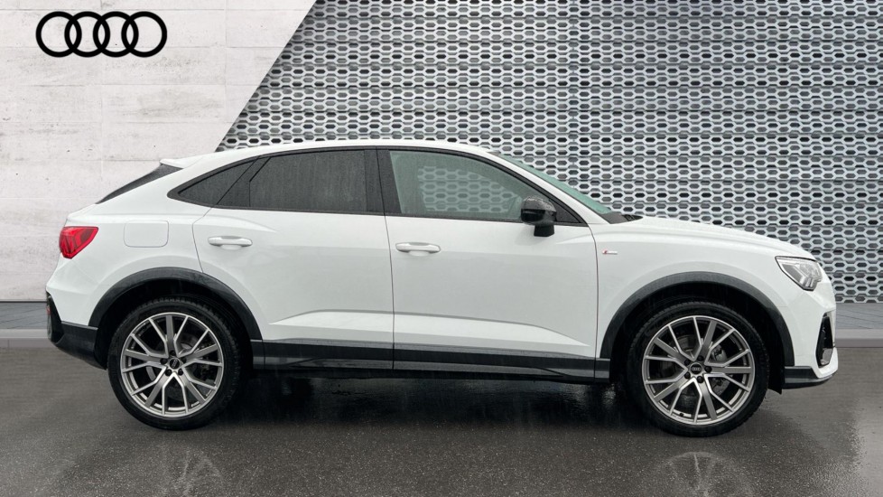 Used Audi Q3 2025 for sale - 76780240: Photo 4