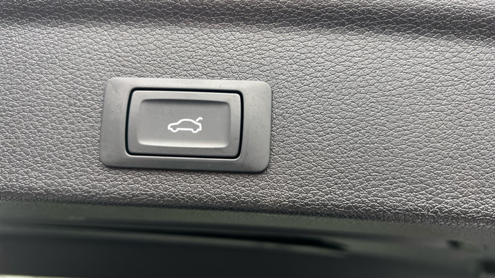 Used Audi Q3 2025 for sale - 76780240: Photo 60