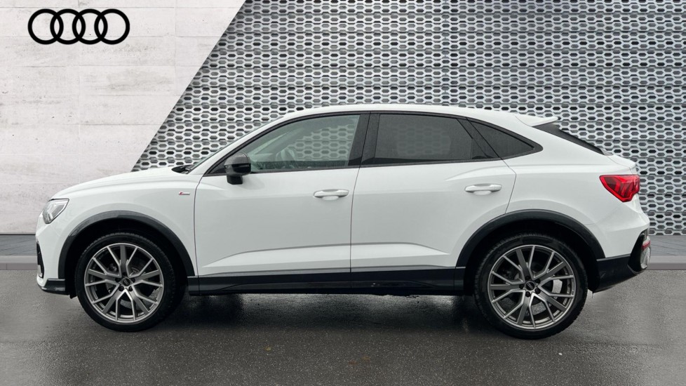 Used Audi Q3 2025 for sale - 76780240: Photo 9