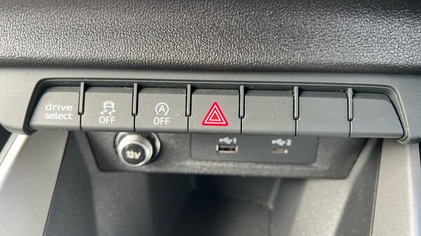 Used Audi A1 2020 for sale - 76261576: Photo 53