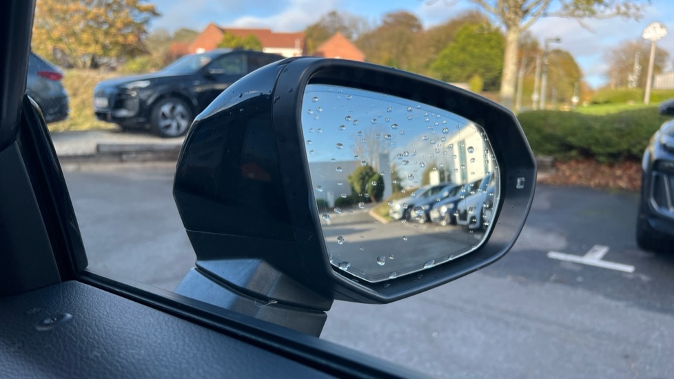 Used Audi Q2 2022 for sale - 76428169: Photo 32