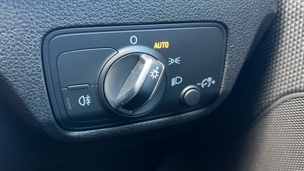 Used Audi Q2 2022 for sale - 76428169: Photo 35