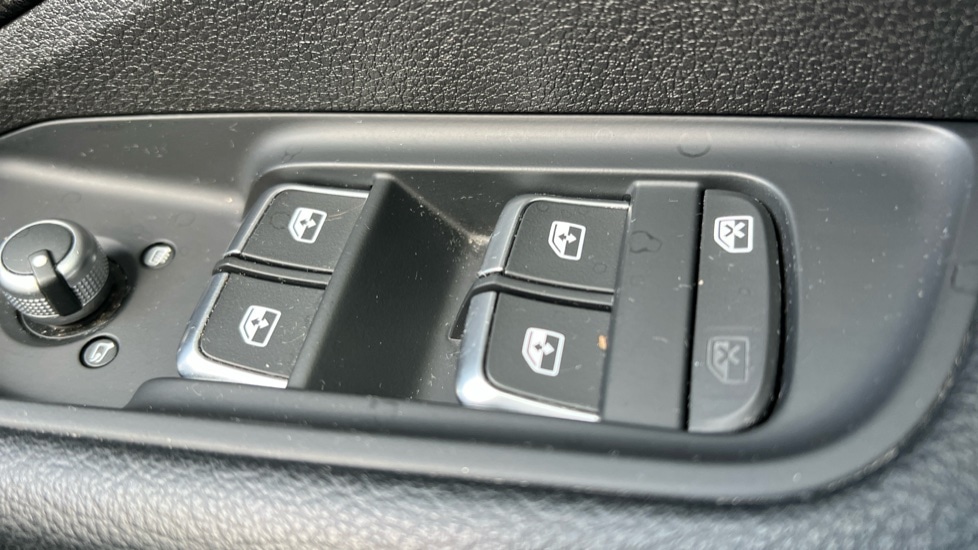 Used Audi Q2 2022 for sale - 76428169: Photo 74