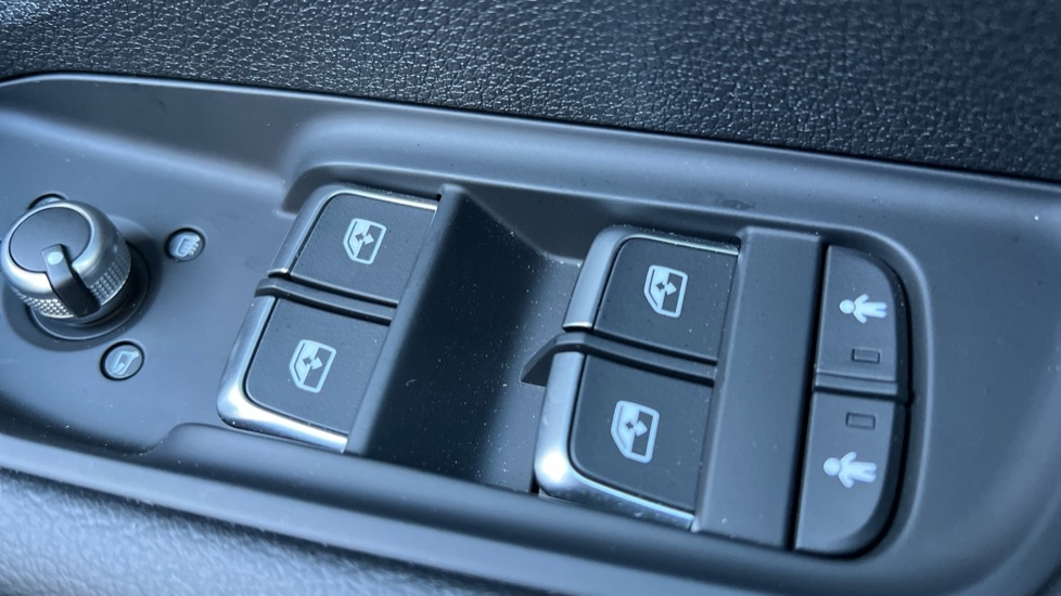 Used Audi Q2 2025 for sale - 76704395: Photo 54