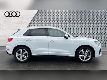 Used Audi Q3 2024 for sale - 76311966: Photo