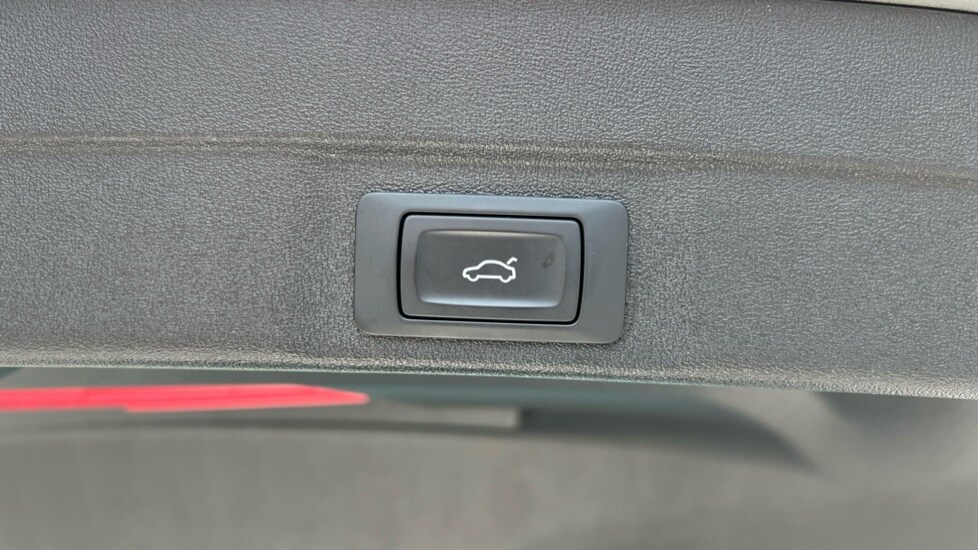 Vehicle 83