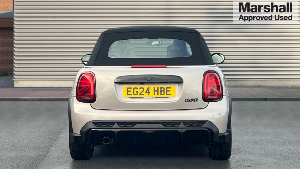 Used MINI Cooper 2021 for sale - 76393634: Photo 4