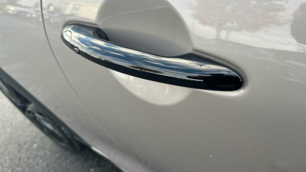 Used MINI Cooper 2021 for sale - 76393634: Photo 48