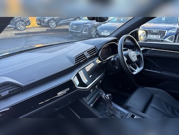 Used Audi Q3 2025 for sale - 76738061: Photo