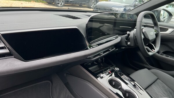 Used Audi A6 2025 for sale - 75602843: Photo 2