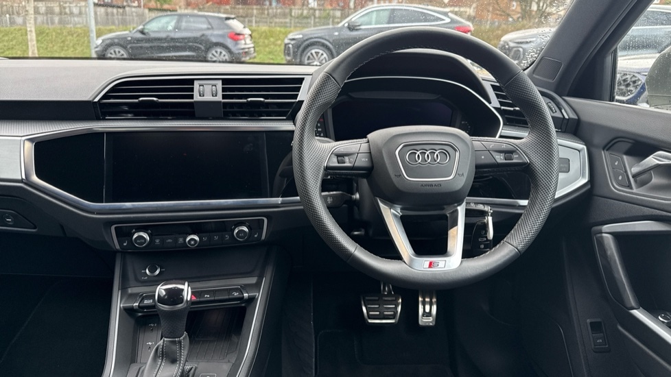 Used Audi Q3 2025 for sale - 76874988: Photo 13